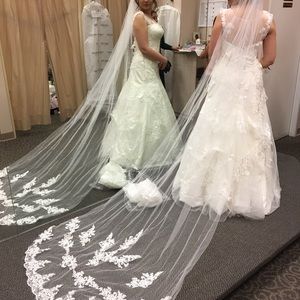 Wedding 9ft long veil tulle with appliqué design